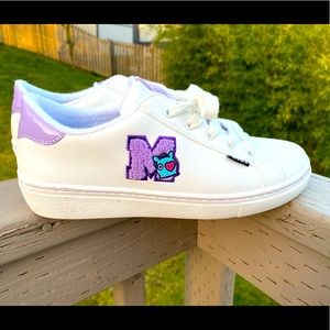 BT21 Mang Sneakers
